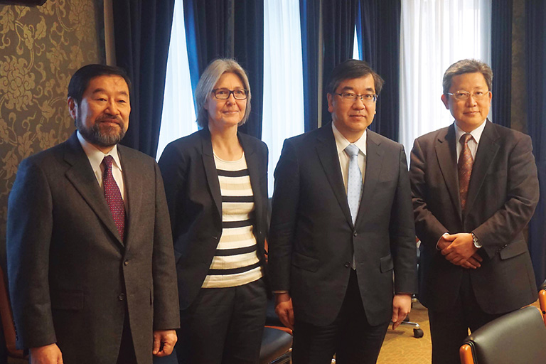 From the left: Executive Vice President Furuya, Co-Head Keller, President Gonokami and Prof. Yamanouchi