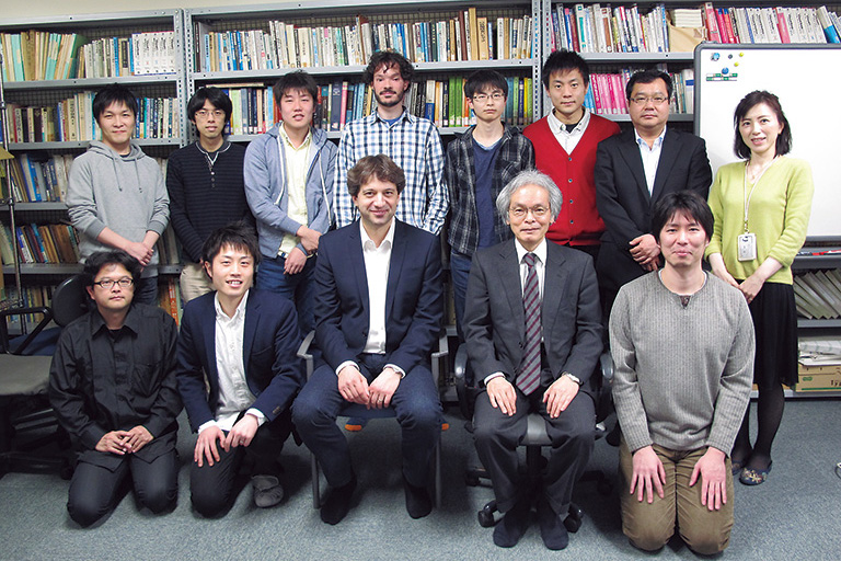 After the seminar conducted by Prof. Schneider at the Funatsu Laboratory