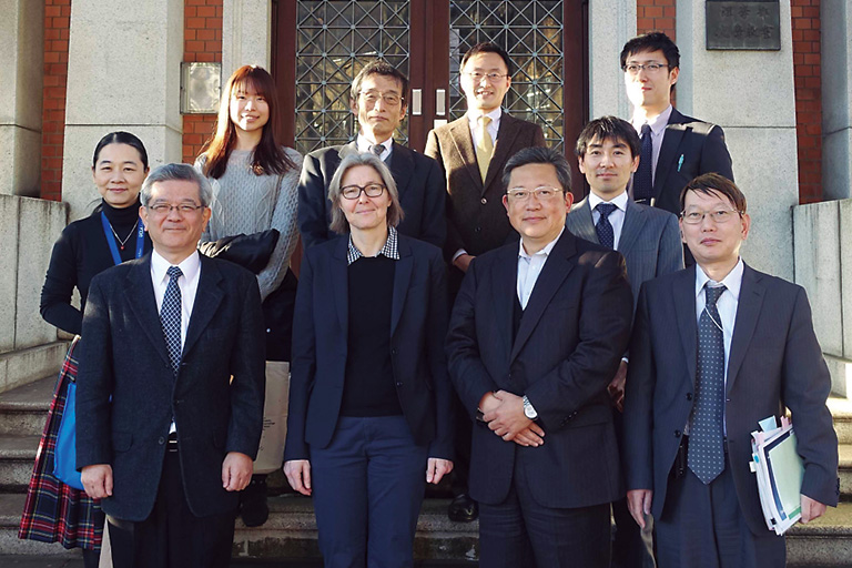 Front row, from the left: Prof. Sekimura, Ms. Keller, Prof. Yamanouchi and Mr. Ono